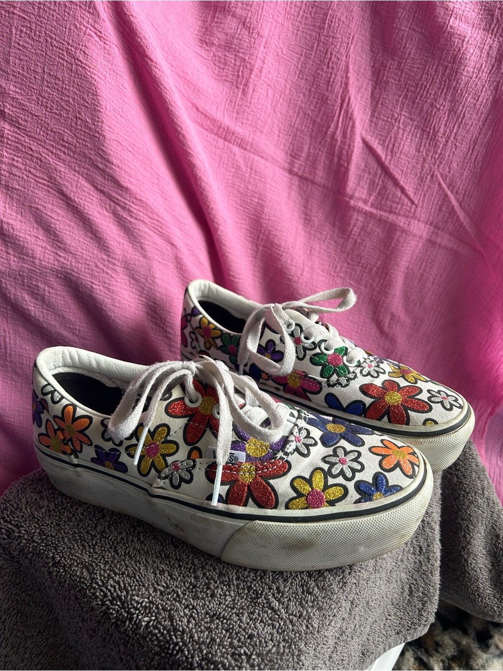 Vans Sparkly Multicoloured Flower Design Low Top Shoes - Picture 3 of 6